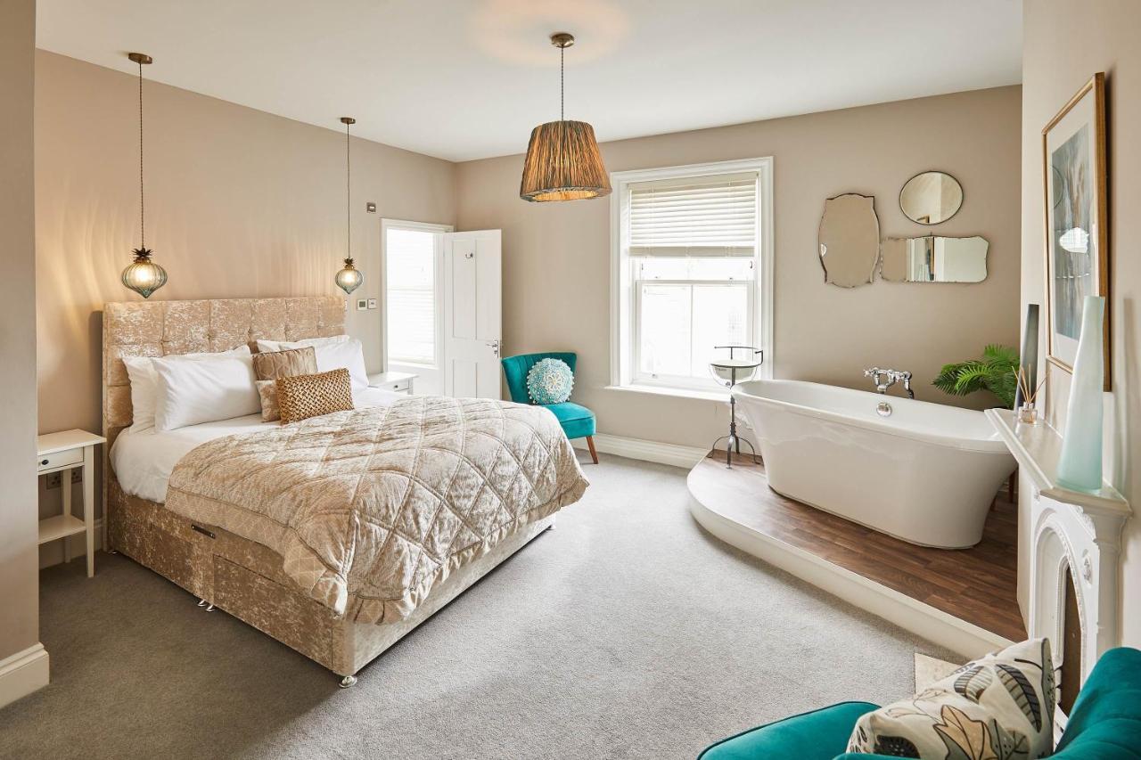 Host & Stay - One Mulgrave Place 휫비 외부 사진
